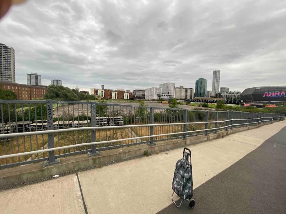 ロンドンCanal-Flat Near Stratford International Stationアパートメント エクステリア 写真